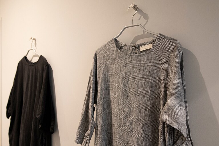 新客室「terrace」のルームウェア(女性用)は、「fog linen work」のワンピース。