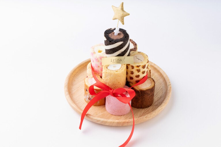 【パティスリー カグレ】クリスマス12種ロールケーキタワーキット3段（12個入）（3,900円）