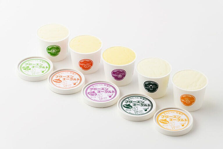 まぁじゅんのジャージー牧場「ジャージーミルクのフローズンヨーグルト」3,890円（125ml×10個入り）／沖縄県