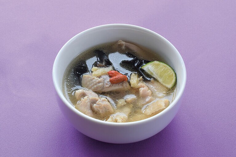 ライム汁を入れると、暑い日にもさっぱりいただけます！