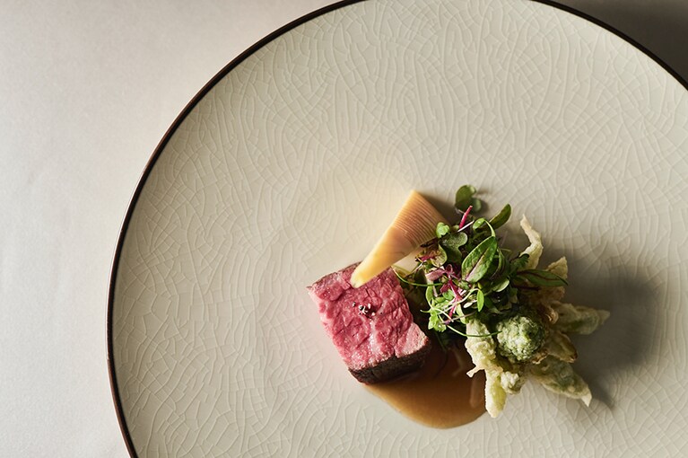 THE HIRAMATSU 軽井沢 御代田［長野／御代田］Main Dining信州プレミアム牛 グリーンペッパー。