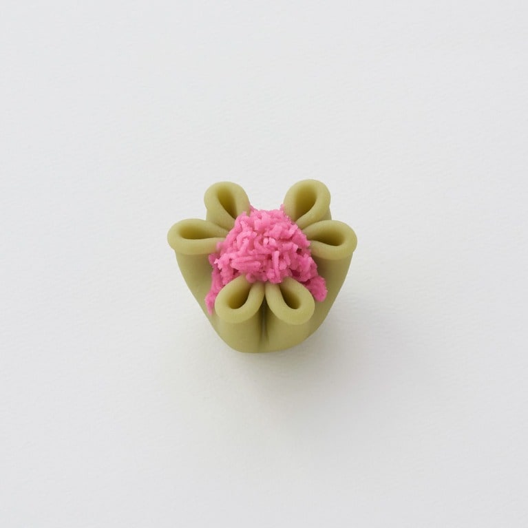 「岩根（いわね）のつつじ」573円。4月16日（木）～20日（月）。