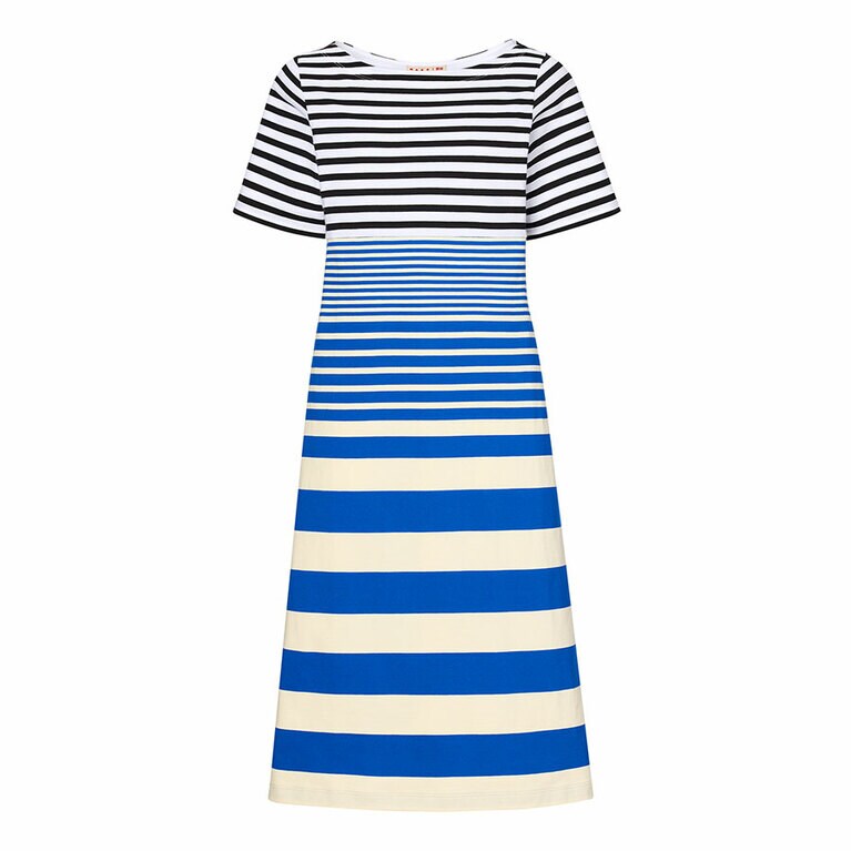 ボーダーワンピース(半袖) 2,990円。