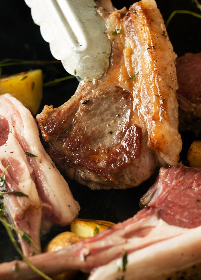 生ラムフレンチラック8rib／なみかた羊肉店