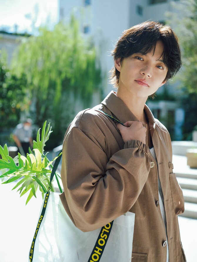 3ページ目)「世界さんと僕の関係性をイメージ」FANTASTICS・佐藤大樹が
