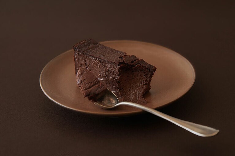 Mr. CHEESECAKE BLACK cacao 5,400円(税込)。