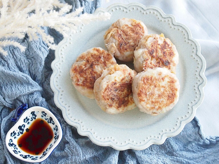 里芋と白木耳のおやき。