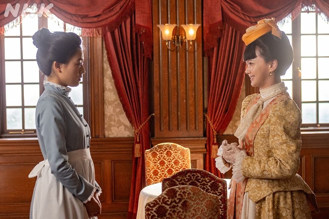 （左から）上坂樹里、多部未華子（『風、薫る』公式Instagramより）