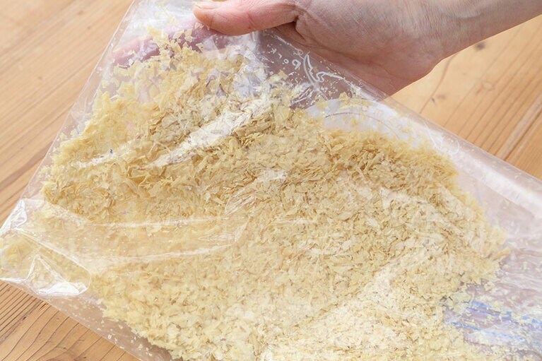 このぐらいになるまで細かく砕く。