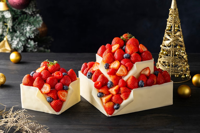 今年もイチゴたっぷりのケーキが登場。