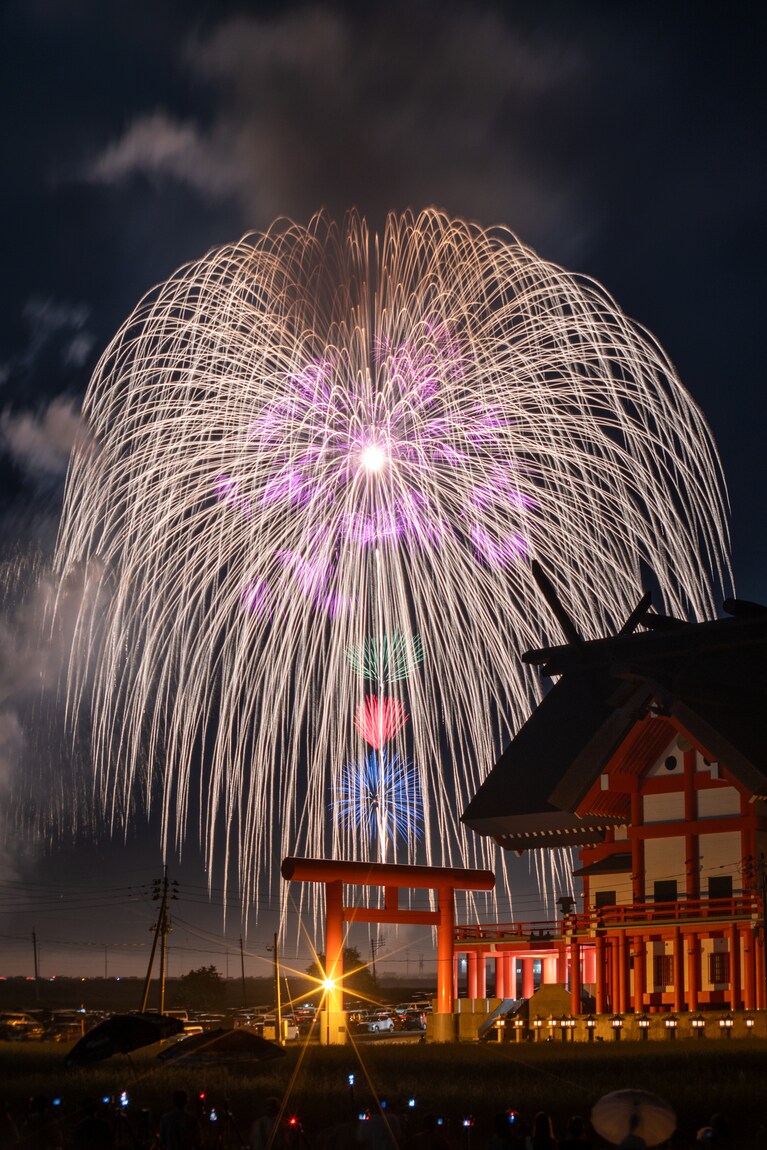 「片貝花火三尺玉」　加藤菜実 小千谷市