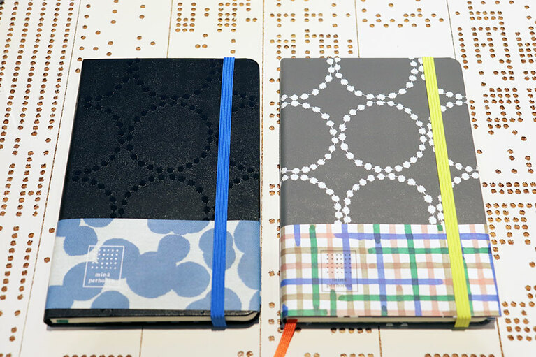 モレスキン 3,960円。