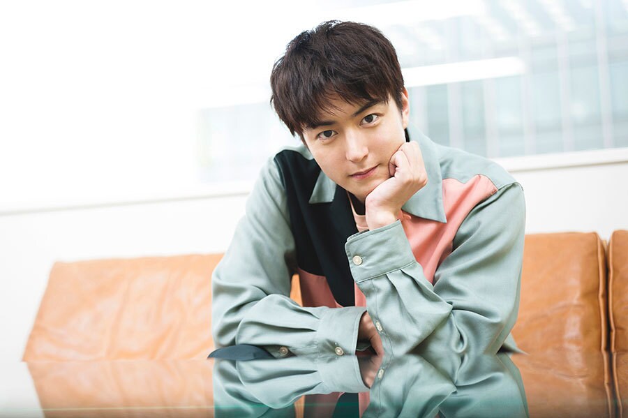 稲葉信一　片口　大人気 ライダー」出身俳優・稲葉友が 『私の人生なのに』で弾き語りも披露