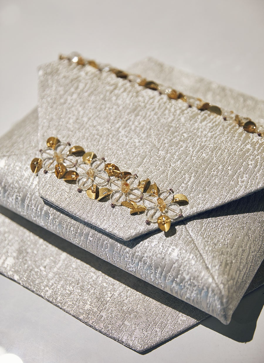 優しい光沢が魅力の“スキヤバッグ BUBBLES Geometric”132,000円。