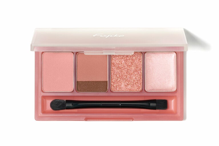 01 インパルスピンクは、くすみ加減がちょうどいいピンクブラウン系と、同系色のピンクラメが華やか。ど派手じゃないけど印象的な垢ぬけ顔が作れる。