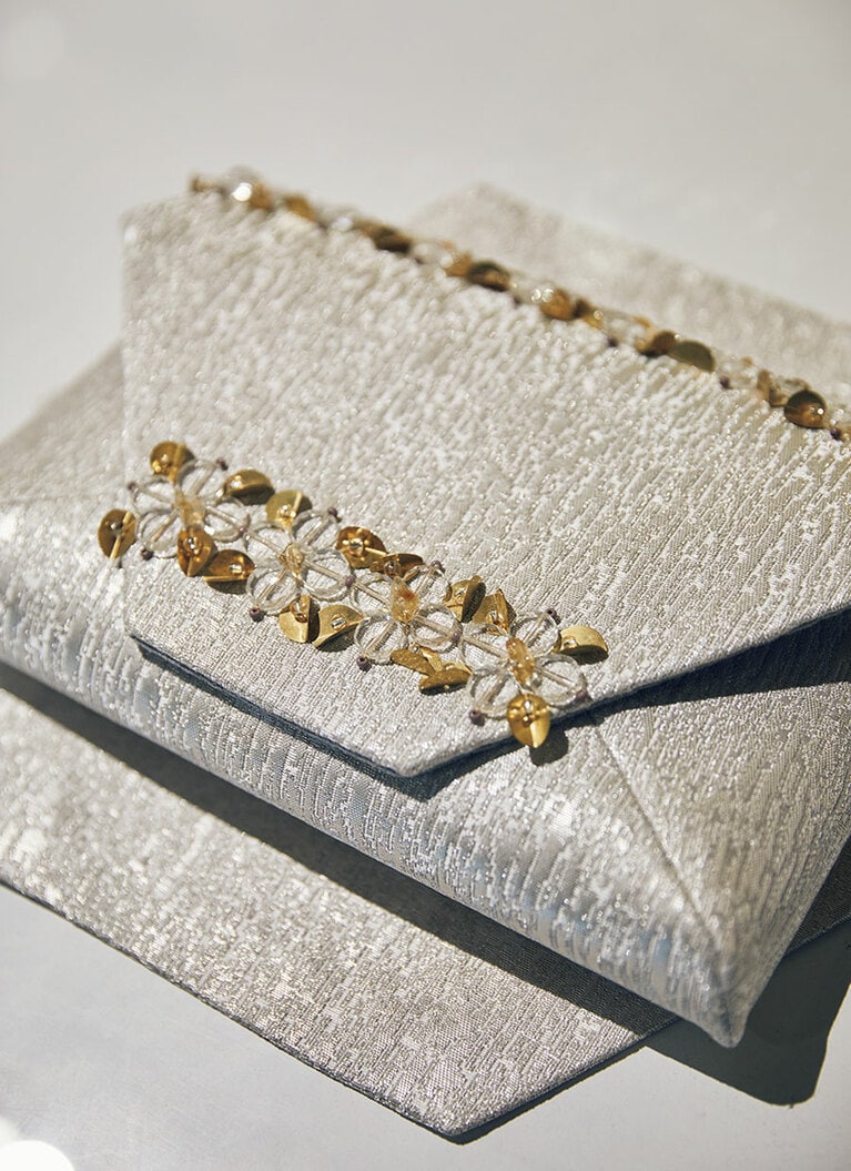 優しい光沢が魅力の“スキヤバッグ BUBBLES Geometric”132,000円。