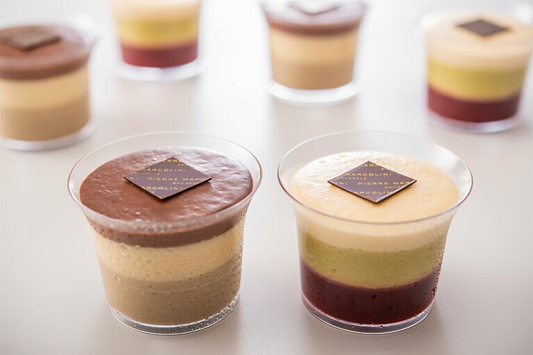 ムースショコラモカ、ムースホワイトチョコレートストロベリー。