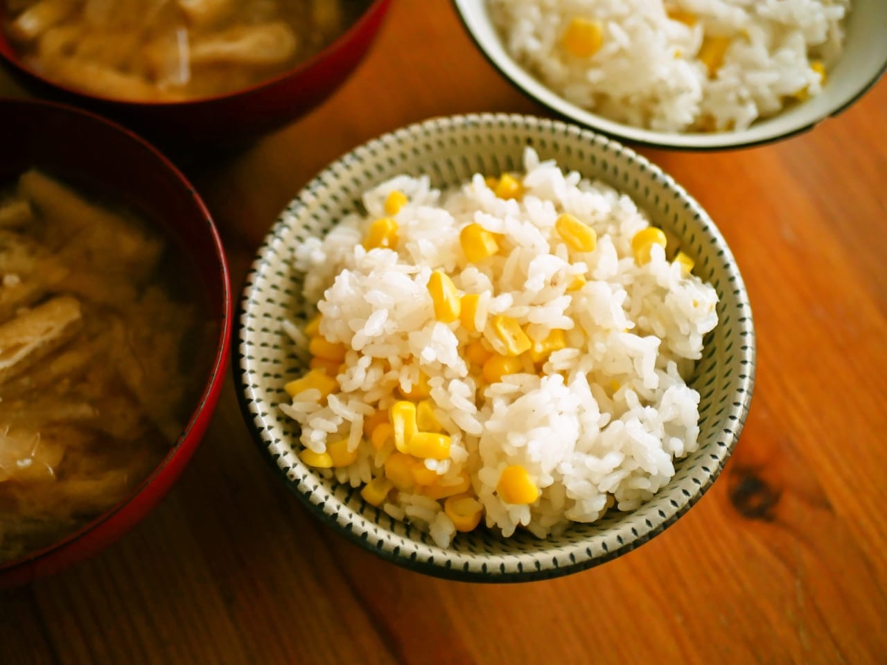 新しょうがととうもろこしの炊き込みごはん。