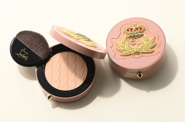 素肌が喜ぶベースメイク】 クリスチャン ルブタンのパウダー B.Aの  