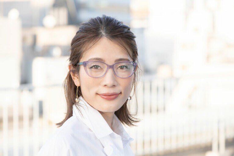 ヘア＆メイクアップ＝金澤美保