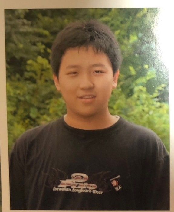 中学時代の大鶴肥満。中3で体重は90キロと大台間近に達した（本人提供）
