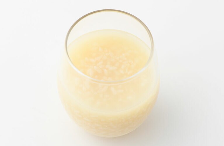 【新潟県】山崎糀屋の「糀だけのあま酒」。