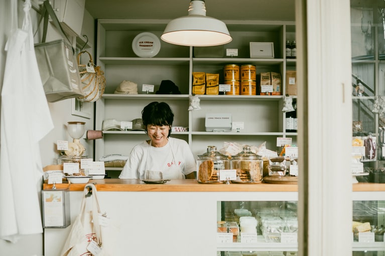 ドアのないオープンな造りが親しみやすさを生んでいる。