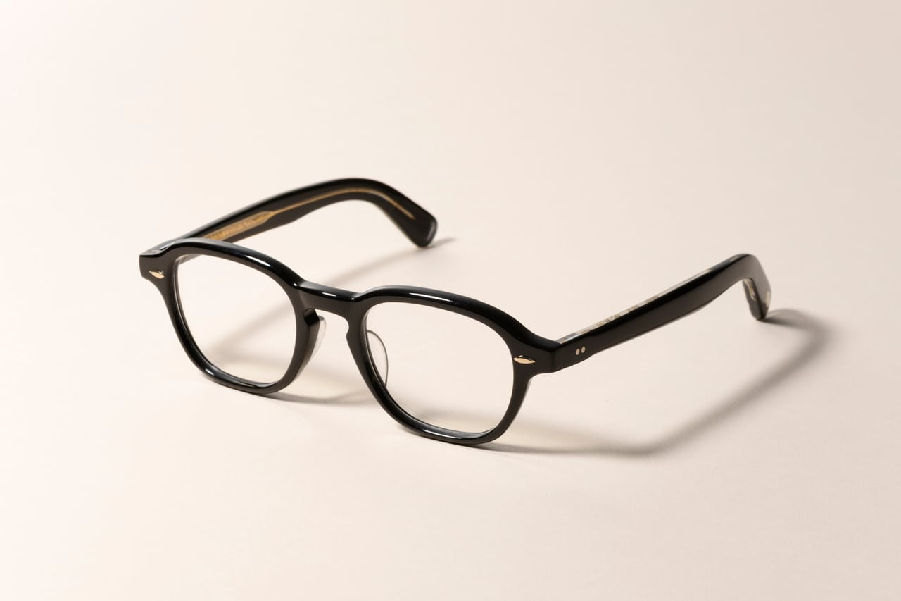 VARICK 45,100円／EYEVAN（アイヴァン 東京ギャラリー）