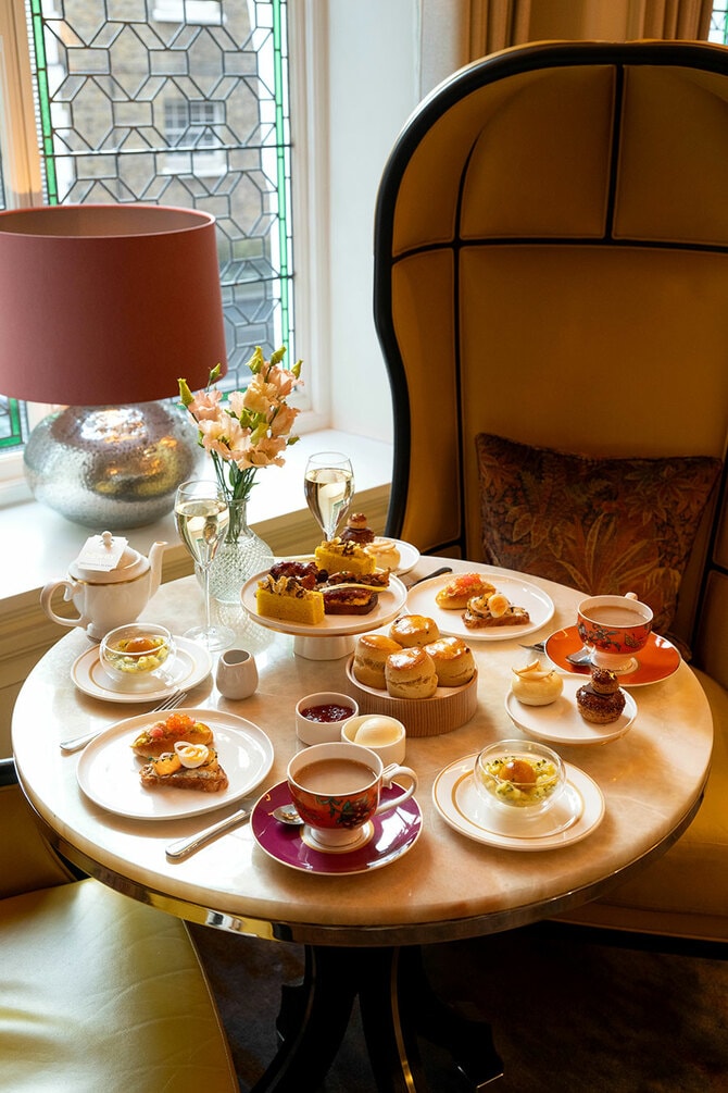 ロンドンでアフタヌーンティー】“食通憧れオーベルジュ”の