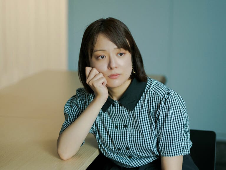 久野遥子監督。