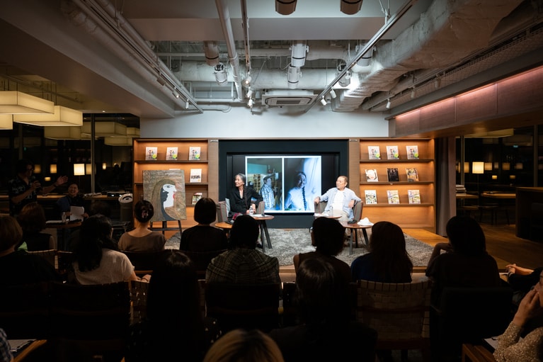 代官山 蔦屋書店で行われた浅野順子さんと近田春夫さんトークイベントにて。