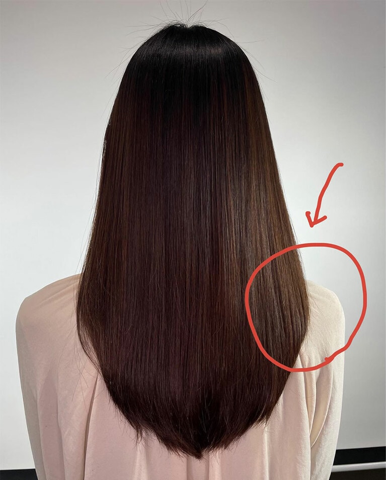 トリートメントをしたおかげもありますが、右の傷んだ部分もキレイに。