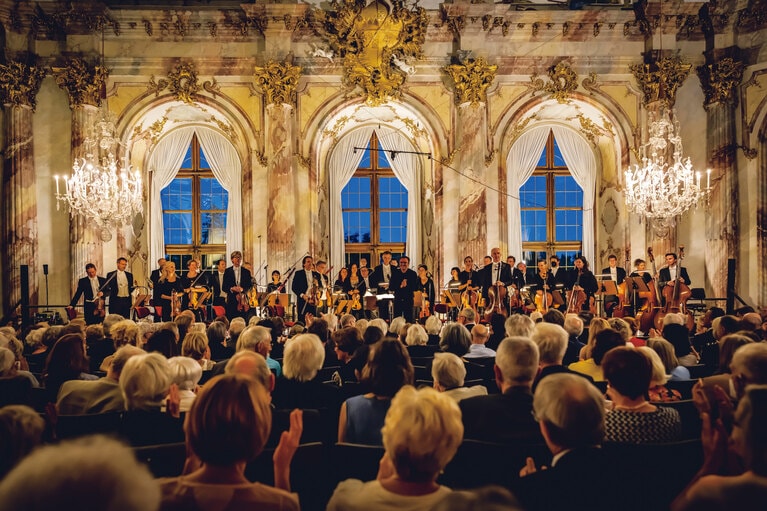 毎年初夏には「ヴュルツブルク・モーツァルト音楽祭」が盛大に開催され、3万人もの人々が宮殿を訪れる。©DZT/Mozartfest Würzburg／Dita Vollmond