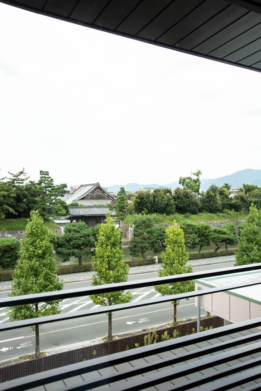 ギャリア・二条城 京都の客室には、“二条城ビュー” のタイプも。