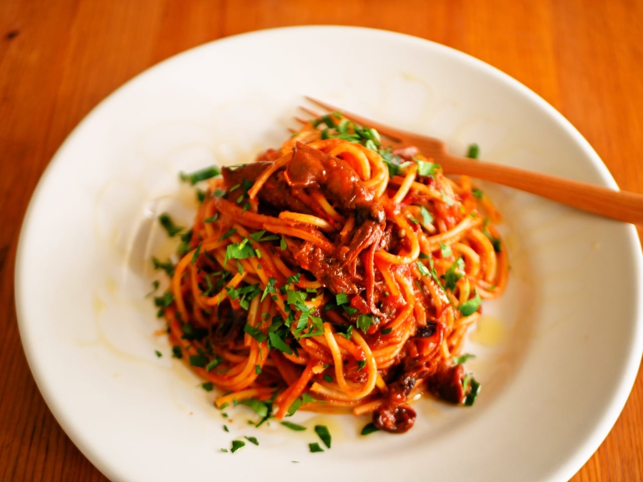 ほたるいかのトマトソースパスタ。
