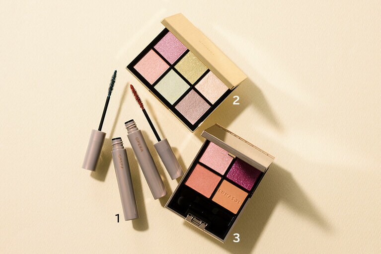 1：オペラ カラーリングマスカラ(左から：08、05) 限定2色 各1,650円／イミュ 
2：SNIDEL アイデザイナー 08　9g　6,380円／SNIDEL BEAUTY 
3：ルナソル アイカラーレーション EX23 限定2種 6,820円 (2022年7月15日[金]発売)／カネボウ化粧品