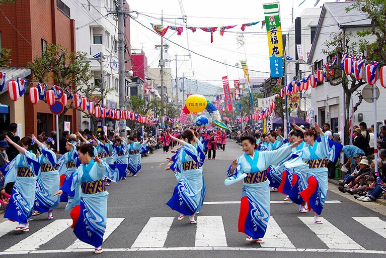 【熊本県】牛深ハイヤ祭り。