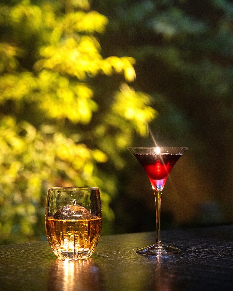 京都ならではの風情に包まれる「BAR近江栄」。カクテル 1,500円～