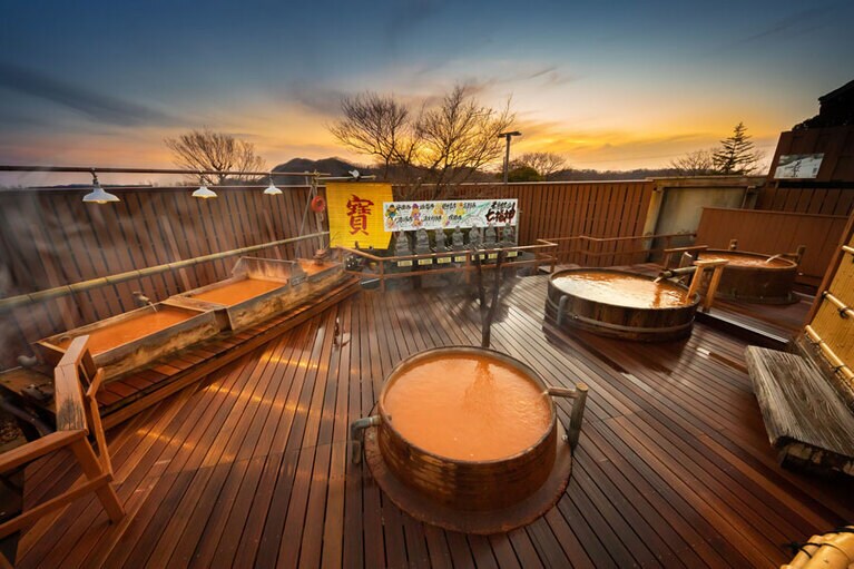 国民宿舎さんべ荘［島根／三瓶温泉］合計16種類の露天風呂。