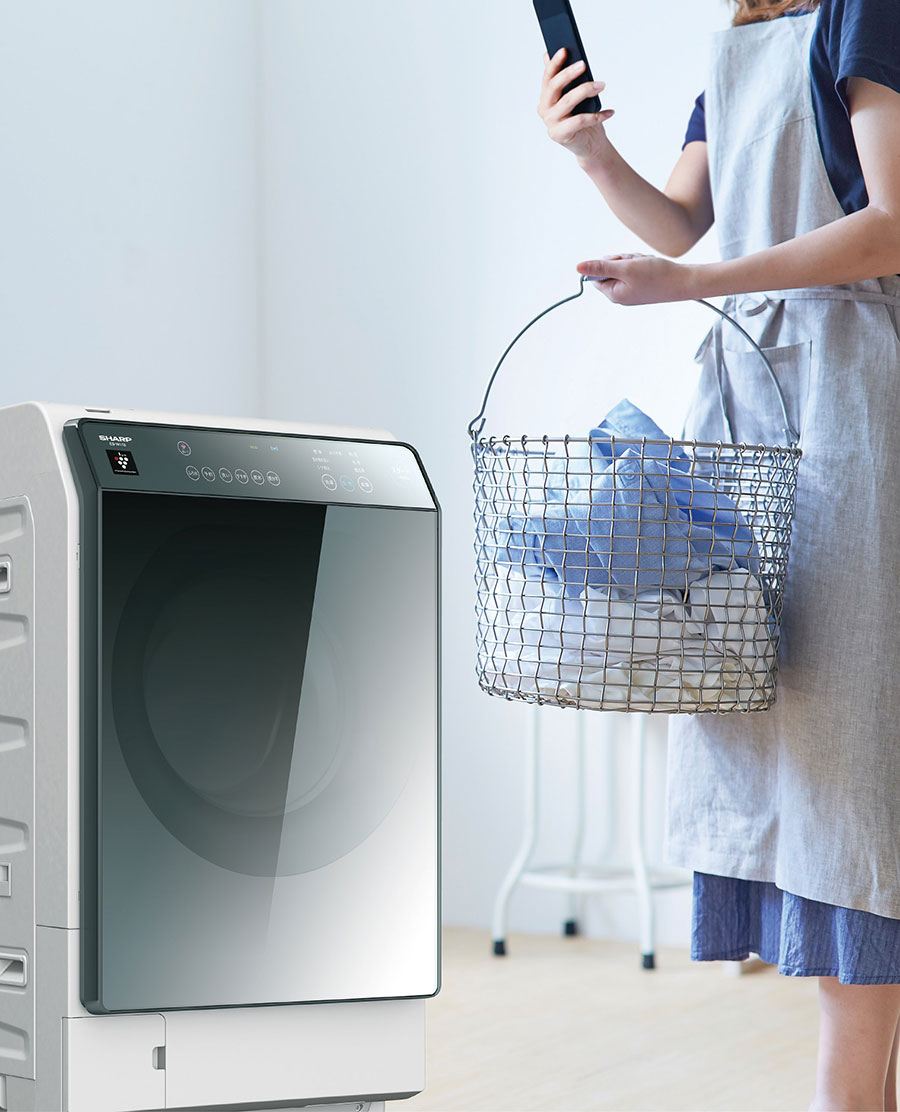 キャプ：シャープ「プラズマクラスター洗濯乾燥機 ES-W113」258,000円(実勢価格)。
