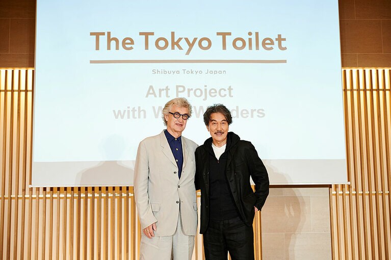 ヴィム・ヴェンダースと役所広司。