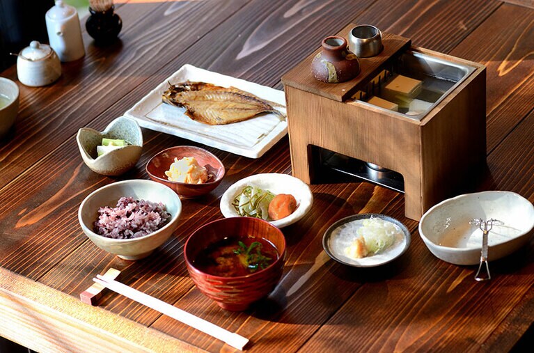 養生館はるのひかり［神奈川／箱根湯本温泉］無農薬の朝食。