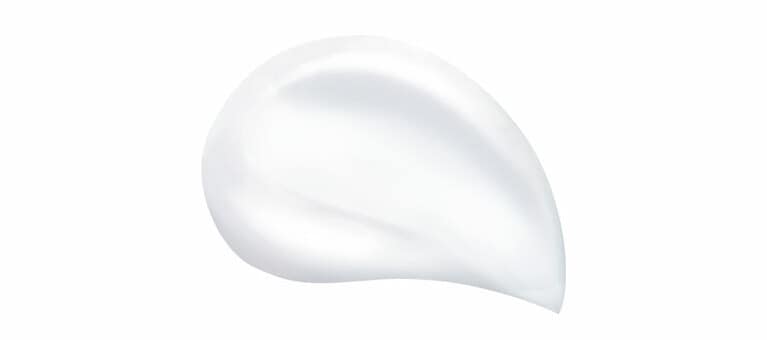 光を反射してツヤが出るし、白浮きとは違う明るさが出る「スタンダード」。