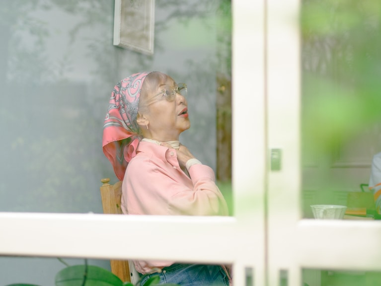 結婚についても赤裸々に。