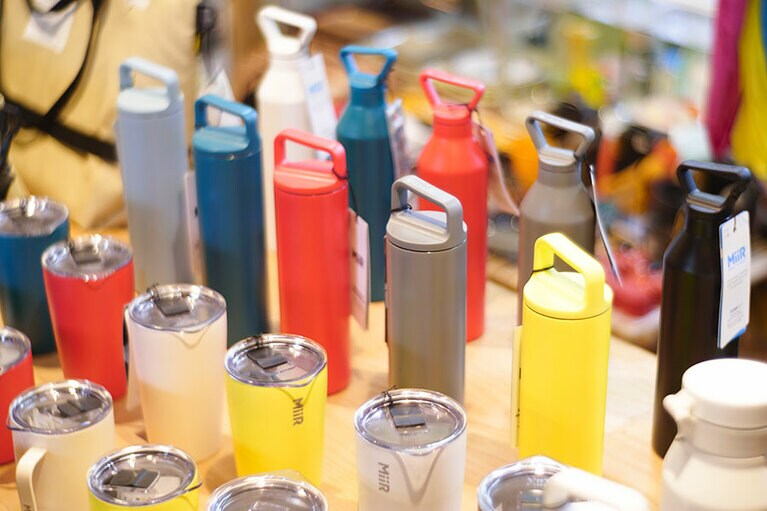 パタゴニアも採用しているミアーのタンブラー。