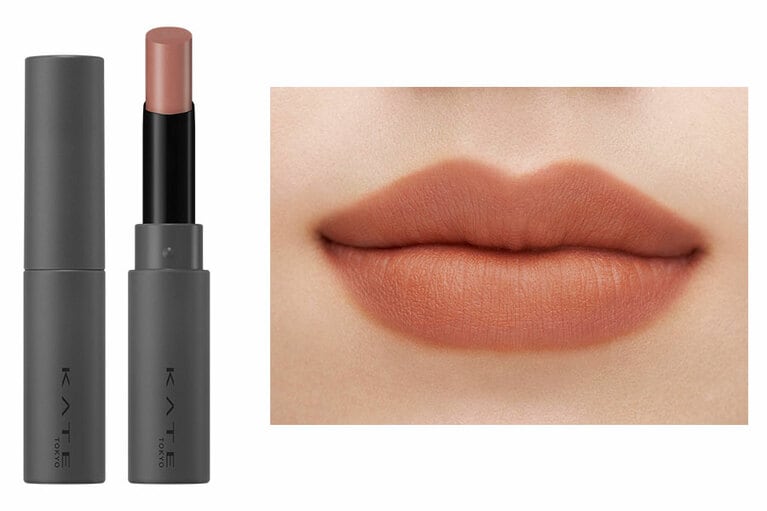 EX-2のピンクべージュカラーはどんな人でもなじみやすい。だけどしっとりマットな質感で、新鮮な印象に。色イメージは“半月チェリーのカプチーノ”。