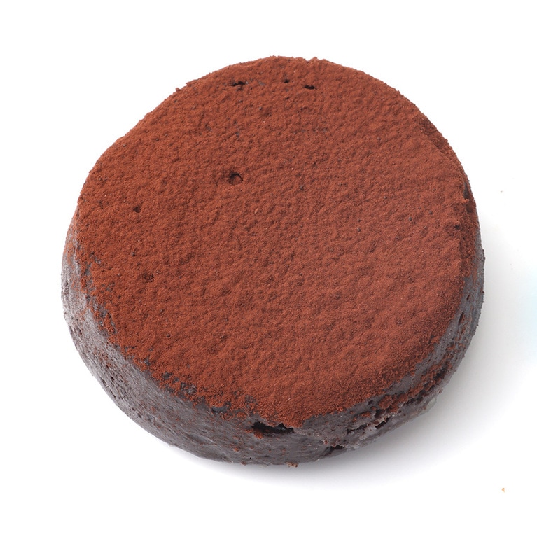 ショコラ・ルー 320円。ビターチョコレートが重厚感を放つチョコレートケーキ。