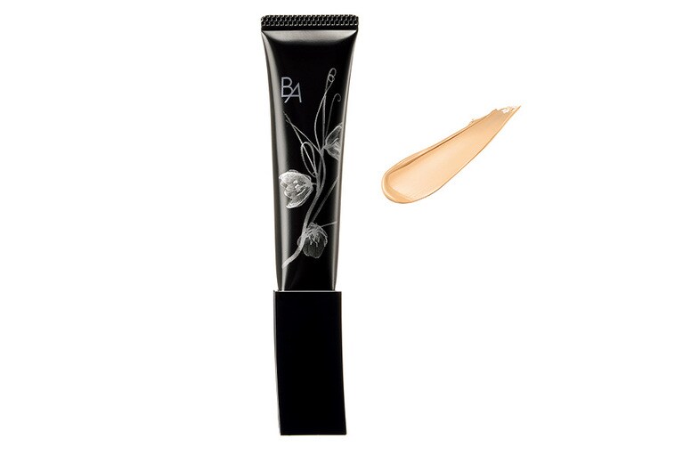 カバーと同時にハリもアップ。「B.A 3D コンシーラー」01 12g 6,930円／ポーラ