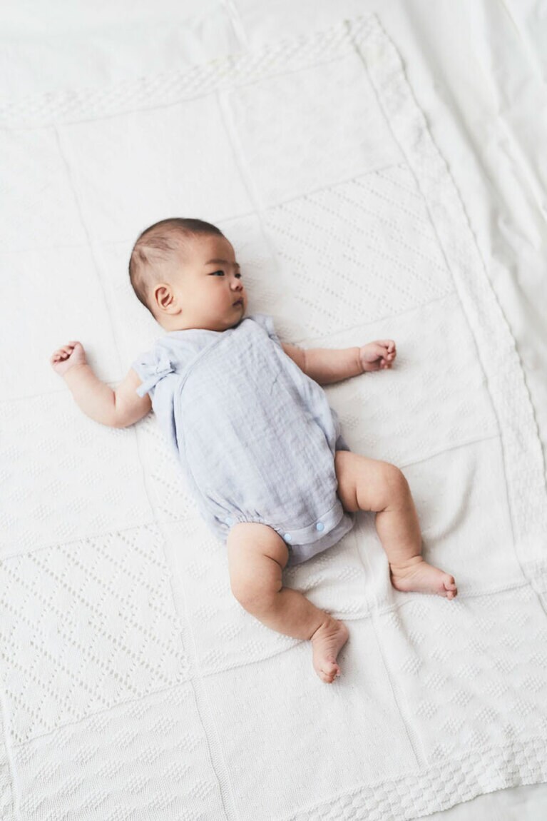 ベビー用のロンパースもラインナップ。