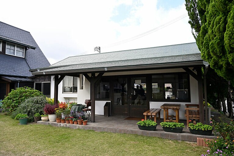 幻のぶどう品種「モヌッカ」を店名に掲げて17年。地域で愛されるパンとコンフィチュールのお店。